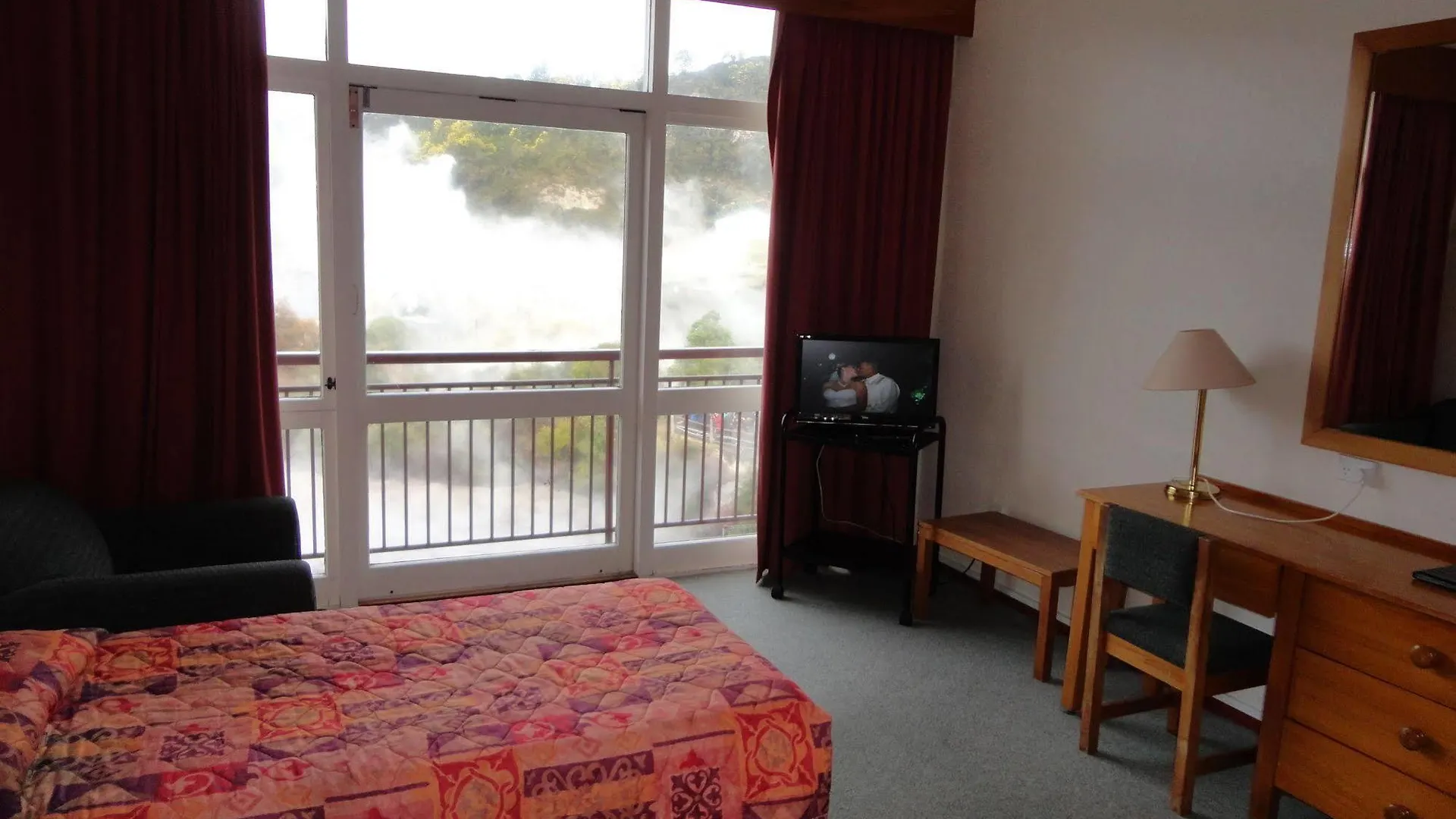 Silver Oaks Hotel - Geyserland Rotorua