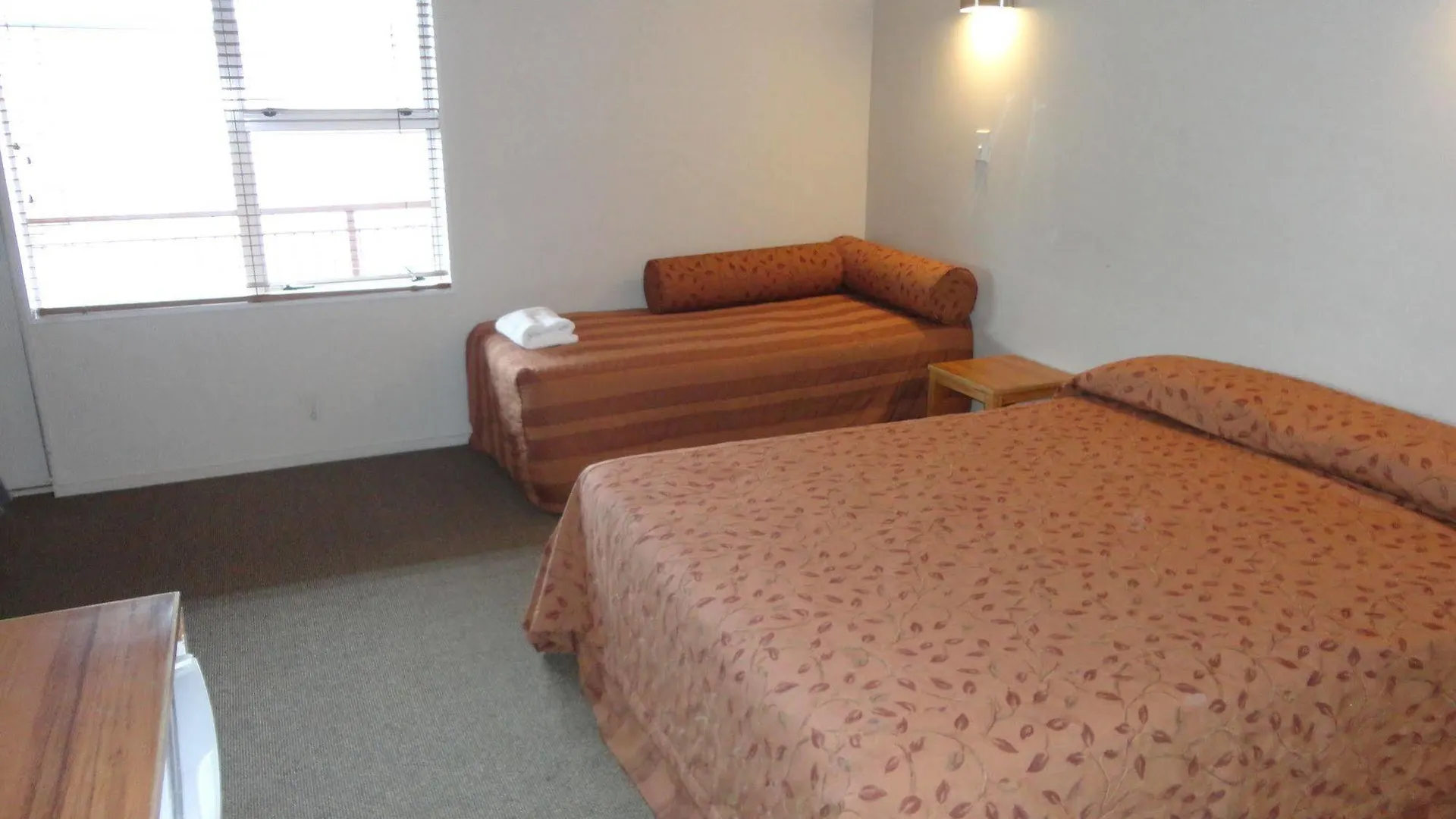 Silver Oaks Hotel - Geyserland Rotorua 3*,